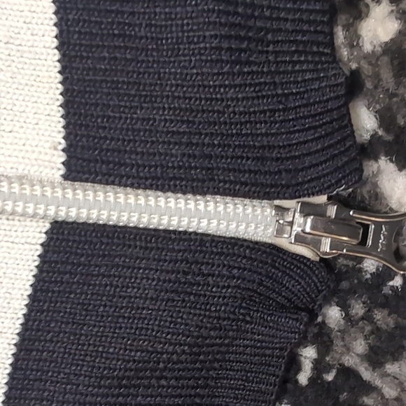 Mint! Retro Nike zip thermal jacket, like new, xs, Immaculate - Picture 7 of 8